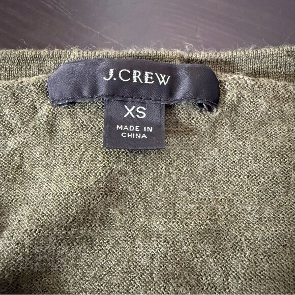 J Crew Sweater Womens Sz XS Green Knit 100% Merino Wool Minimalist Preppy - Picture 7 of 11